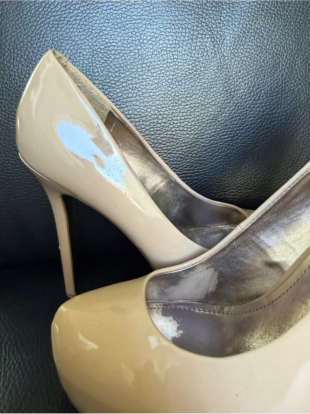 Steve Madden Beige Platform Stiletto Pumps. Size 8 - Picture 11 of 16
